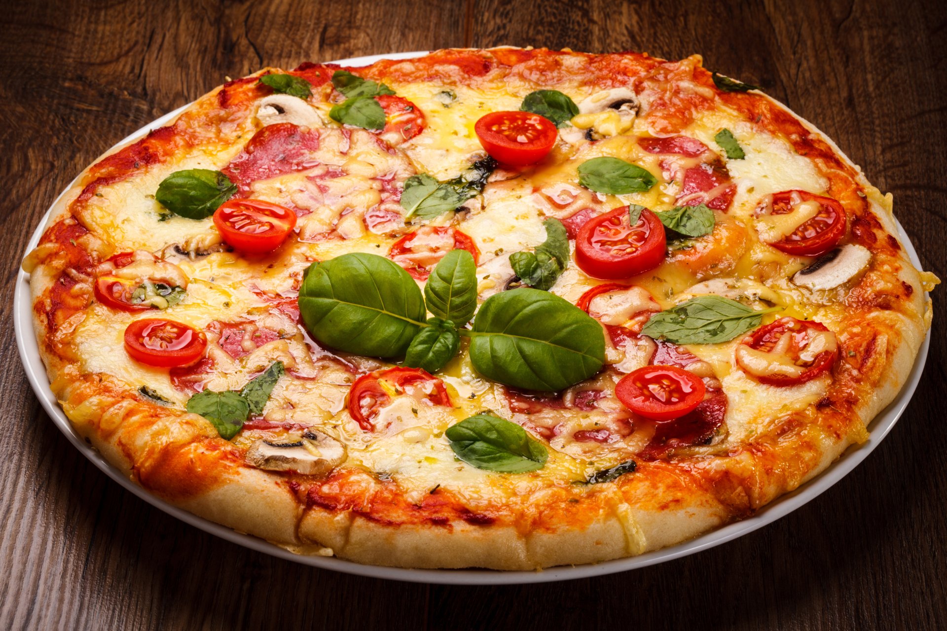 Capony Supreme pizza